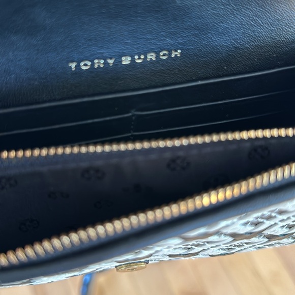 Tory Burch wallet on chain lesther bag - Picture 9 of 10